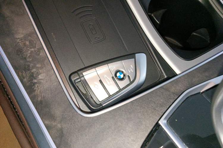 Used BMW X5 2022 Restyled xDrive 30Li M Sport Package
