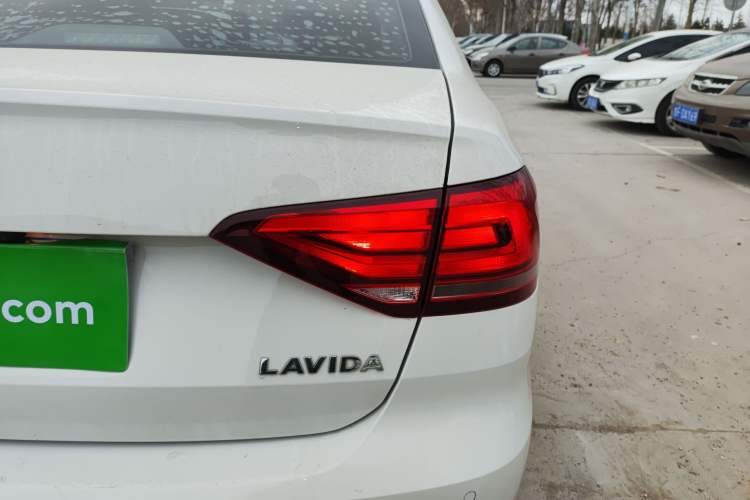 Used Volkswagen Lavida 2019 Lavida Start 1.5L Automatic Trendy Version China VI Standard
