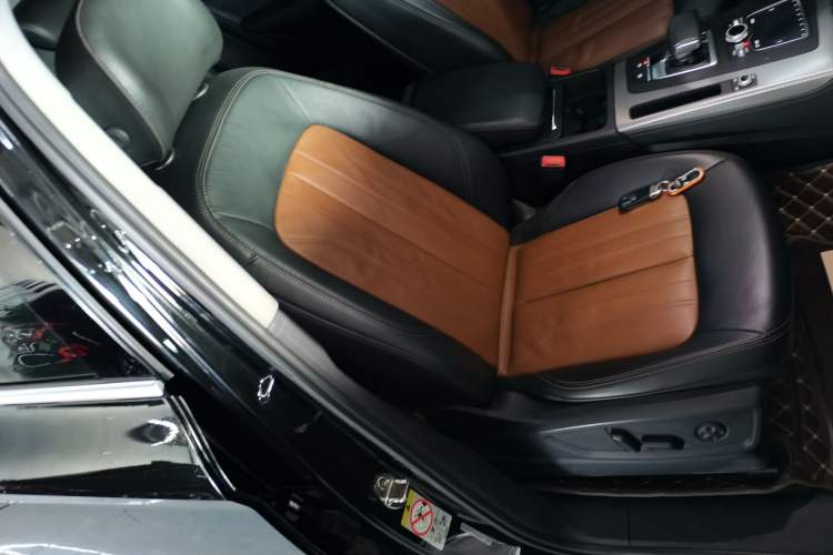 Used Audi Q5L 2020 45 TFSI Prestige Fashion Model
