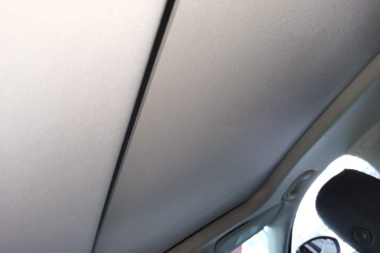 Used Buick Envision 2022 Facelift Encore S 552T Two-Wheel-Drive Luxury Model
