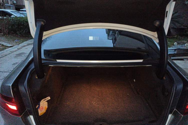 Used Jaguar XEL 2022 2.0T 250 PS R-DYNAMIC S Advanced Sport Edition