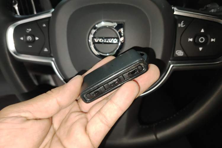 Used Volvo XC60 2021 T5 4x4 Zhiyi Sport Edition