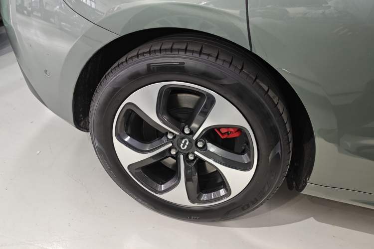 Used Hima AITO M5 2022 Range-Extended Rear-Drive Standard Version
