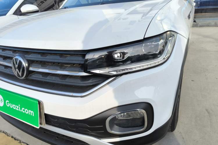 Used Volkswagen Tacqua 2021 200TSI DSG JoyConnect Edition
