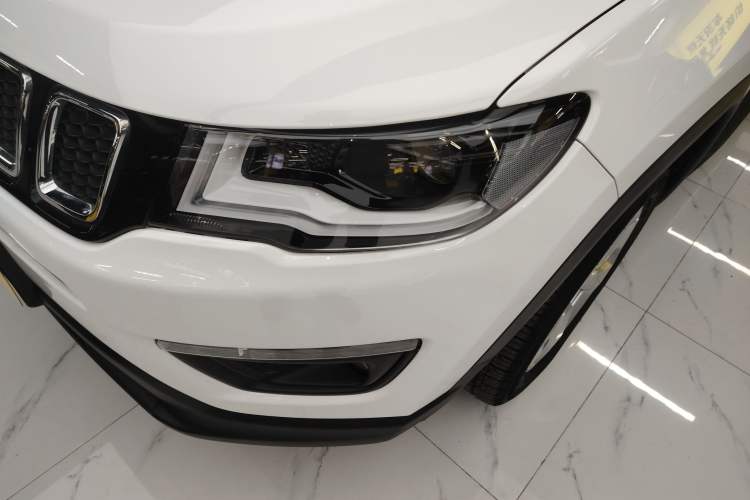 Used  Compass 2020 220T Automatic Elite Edition
