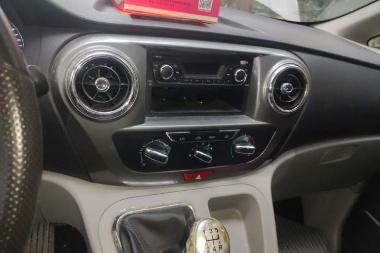 Used JAC Refine M3 2015 Maker Edition 1.6L Luxury Smart Version