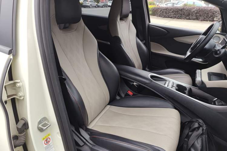 Used BYD Dolphin 2023 420 km Free Version
