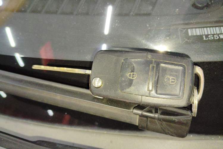 Used Suzuki Swift 2014 1.5L Automatic Fashion Edition
