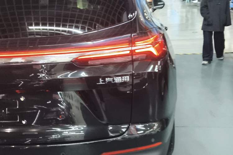 Used Buick Envision 2024 Encore Plus 28T AWD Luxury Edition