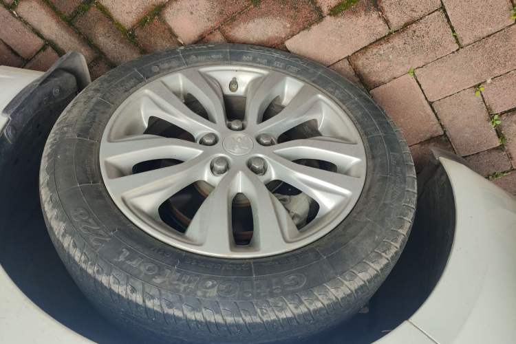 Used Buick GT 2018 15T Manual Elite Version China V Standard
