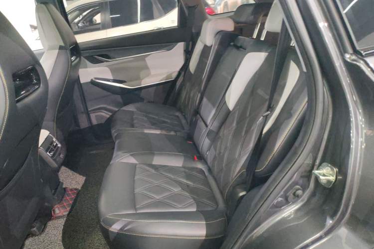 Used Changan CS75 PLUS 2023 3rd Generation 1.5T Automatic Prestige Model
