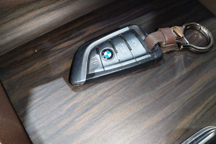 Used BMW 5 Series 2022 530Li Leading Luxury Package
