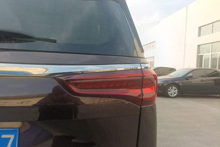 Used Buick GL8 2020 Avenir Avia Six-Seat Deluxe Edition