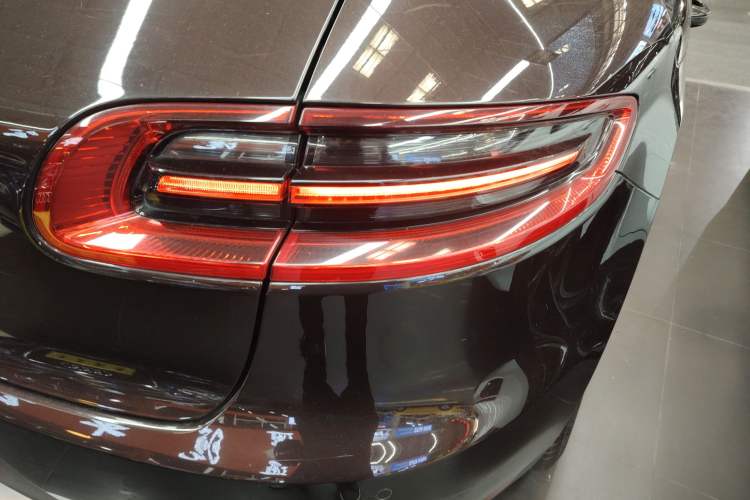 Used Porsche Macan 2017 Macan 2.0T
