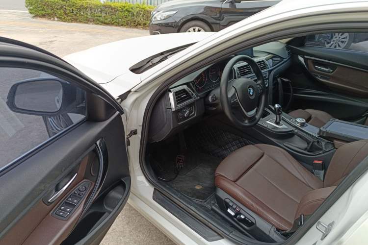 Used BMW 3 Series 2019 320Li Fashion Model