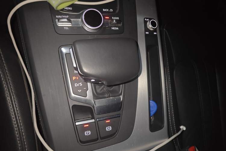 Used Audi Q5L 2020 Updated 40 TFSI Prestige Fashion Edition