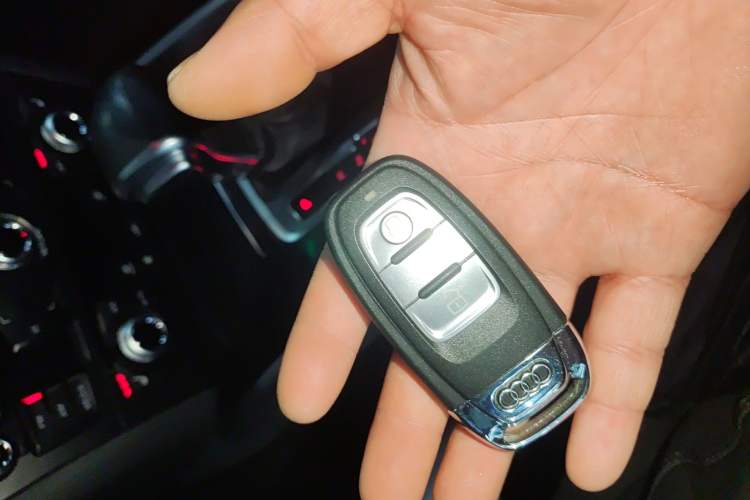 Used Audi Q5 2017 Plus 40 TFSI Technology Model
