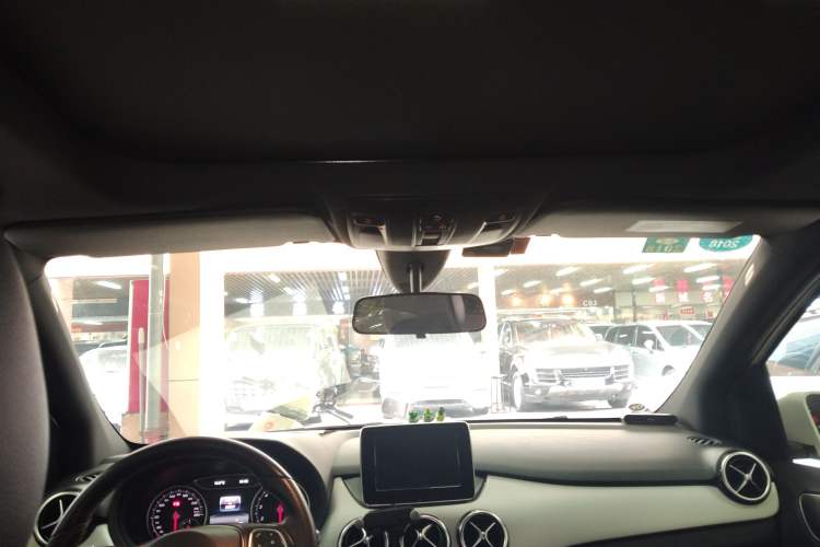 Used Mercedes-Benz B-Class 2015 B 200 Sport Edition