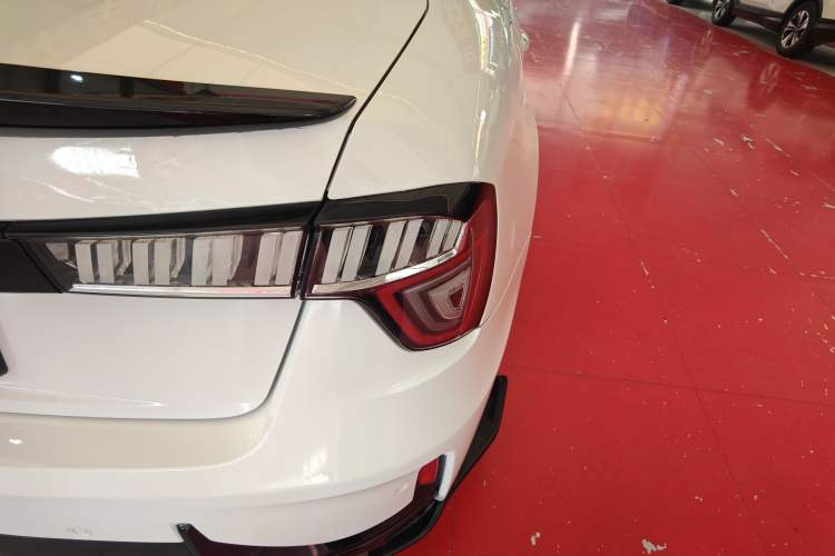 Used Lynk & Co 03 2019 1.5TD DCT JingPro Edition China VI Standard
