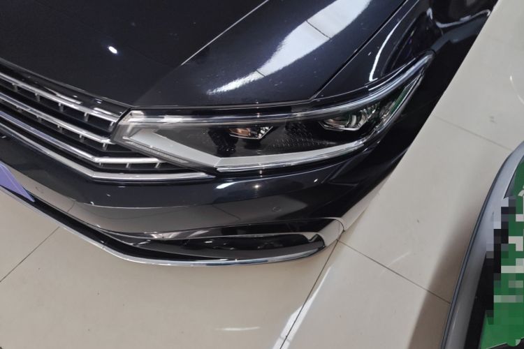 Used Volkswagen Magotan 2023 2 Million Units Commemorative Edition 330TSI DSG Luxury Version
