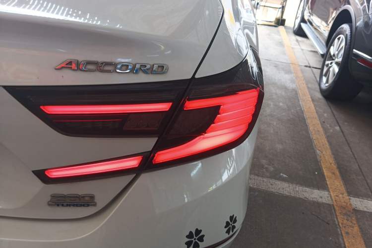 Used Honda Accord 2018 260TURBO Luxury Edition China V Emission Standard
