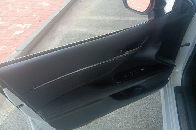 Used Toyota Camry 2018 2.5G Luxury Edition
