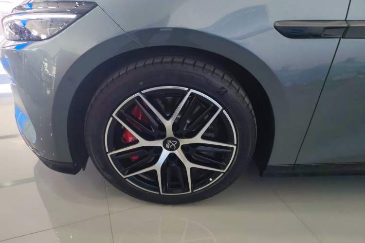 Used BYD Han L 2025 DM-p Four-Wheel-Drive LiDAR Flagship Model
