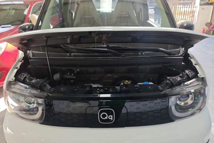 Used Chery QQ Ice Cream 2024 Edition Youth Version 205km Sundae