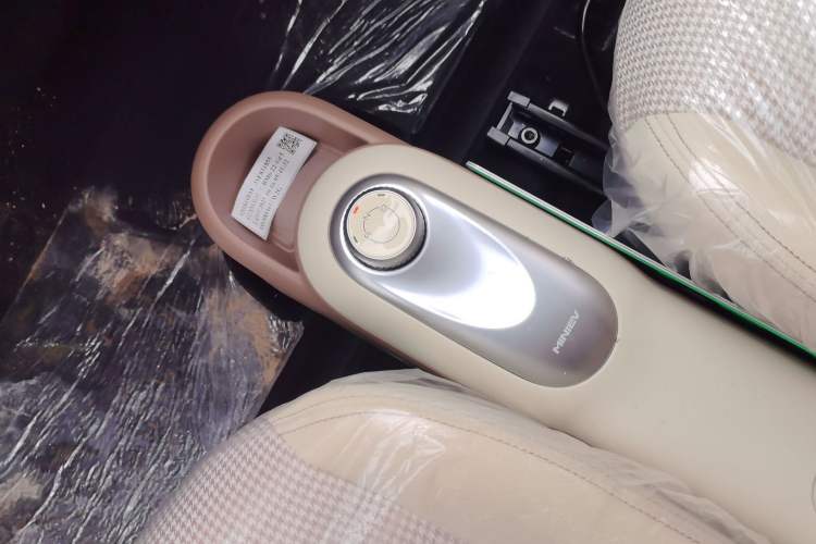 Used Wuling Hongguang MINIEV 2025 Four-Door Version Advanced Edition