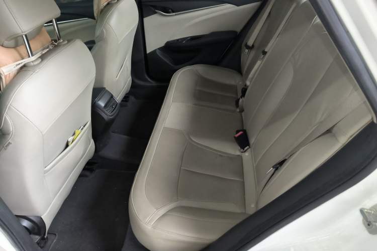 Used Buick GT 2018 15T Dual-Clutch Elite Model China V Standard