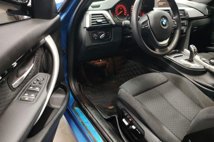 Used BMW 3 Series 2017 320i M Sport
