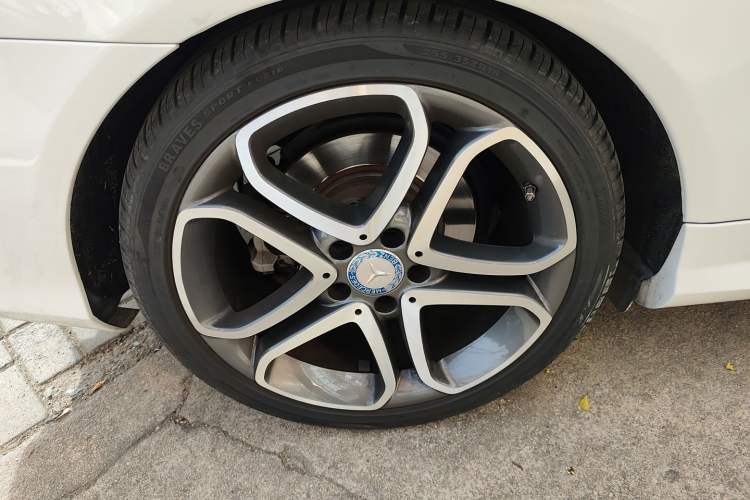 Used Mercedes-Benz E-Class 2014 E 200 Coupe
