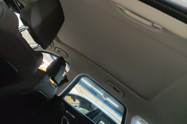 Used BMW X1 2023 xDrive25Li X Design Package