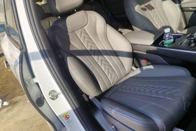 Used BYD Song L DM-i 2025 Intelligent Driving Version 160 km Beyond-Range Type