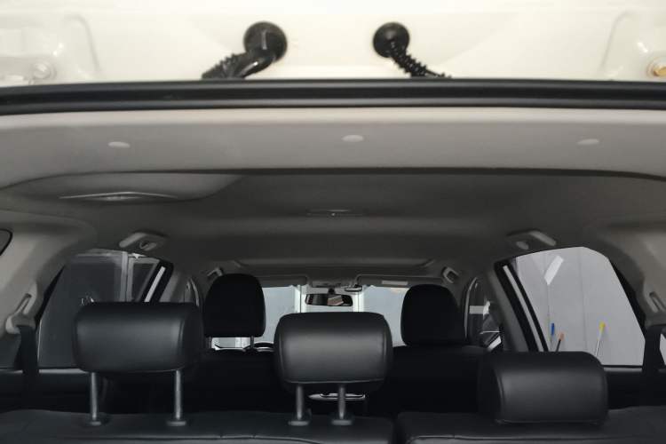 Used Toyota RAV4 2015 2.0L CVT Two-Wheel Drive Fashion Edition
