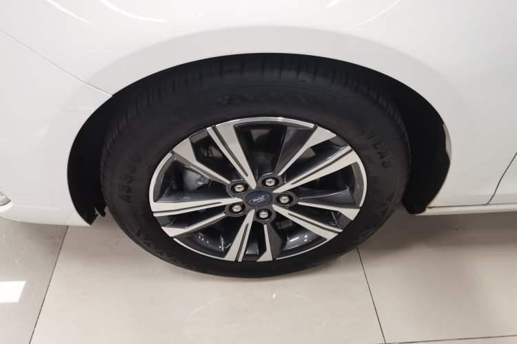 Used Ford Escort 2021 1.5L Automatic Diamond Edition
