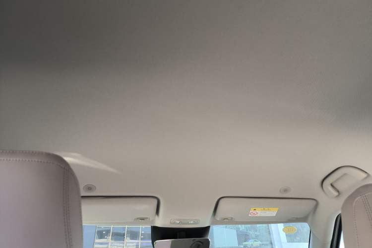 Used BYD Yuan UP 2025 Intelligent Driving Version 401 km Leading Edition
