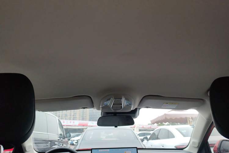 Used Wuling Xingguang 2024 Co-Creation Edition 510 Advanced Model