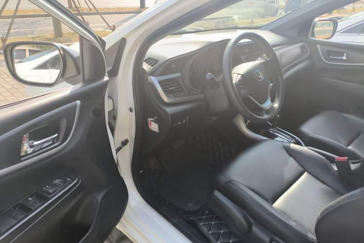 Used Honda Crider 2016 1.8L CVT Luxury Edition
