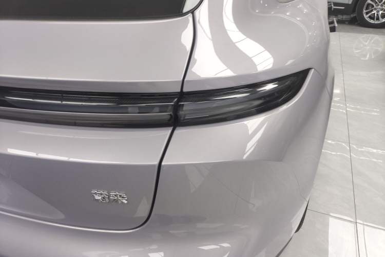 Used Nio ET5T 2025 75 kWh Touring