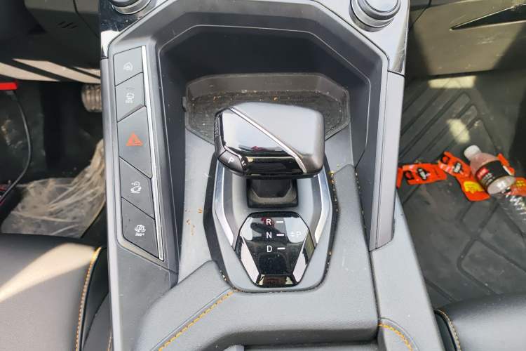 Used Lynk & Co 06 EM-P 2023 1.5T Remix PHEV Pro