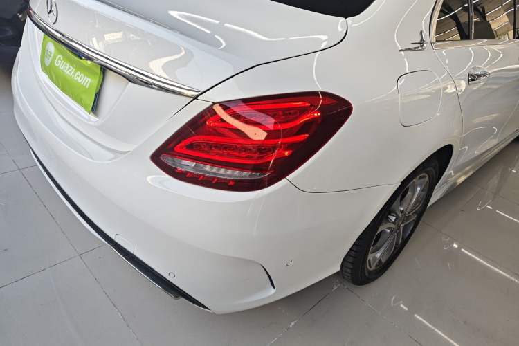 Used Mercedes-Benz C-Class 2018 C 180 L Fashion Edition Sport Version
