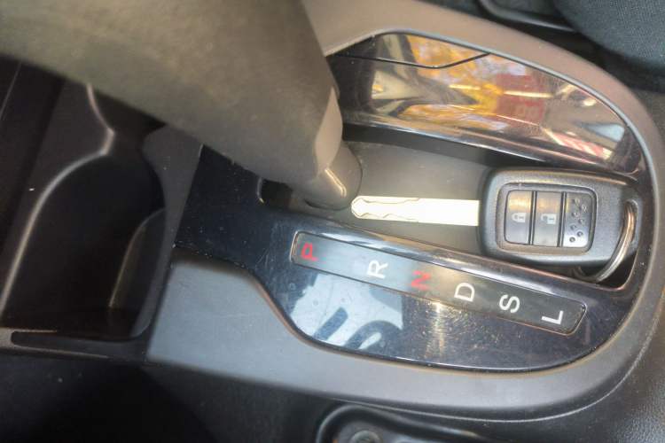 Used Honda Fit 2018 1.5L CVT Comfort Sunroof Version