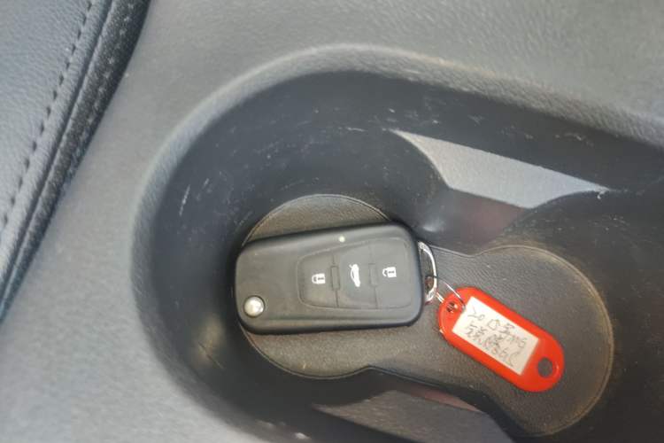 Used MG GS 2015 2.0TGI TST Luxury Edition
