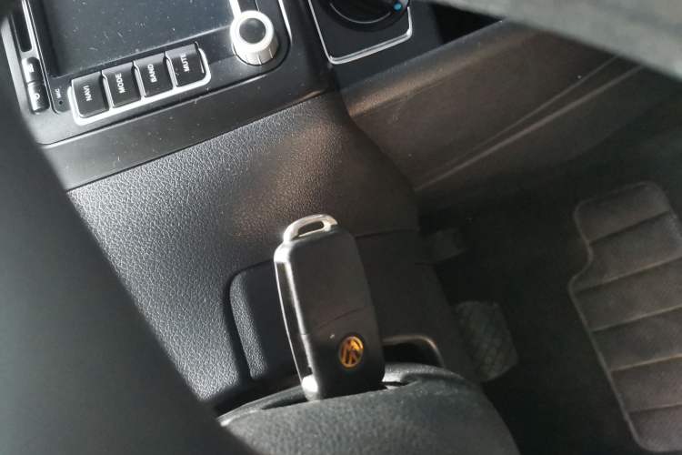 Used Volkswagen Polo 2014 1.6L Automatic Comfort Edition
