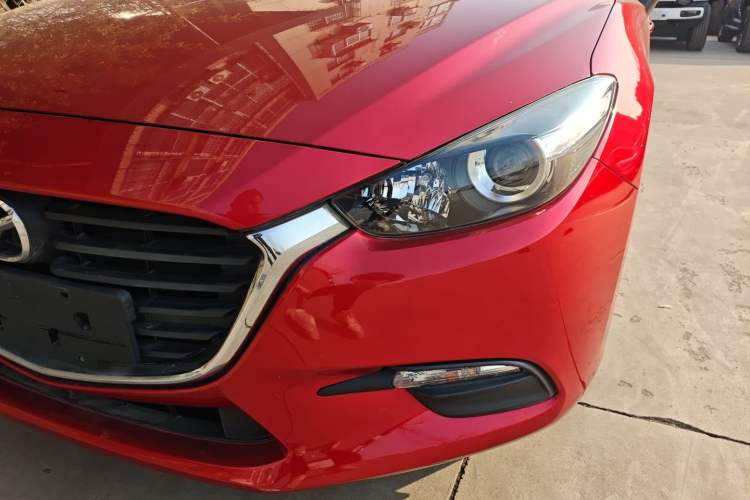 Used Mazda Mazda 3 Axela 2017 Sedan 1.5L Automatic Comfort Model Emission Standard China V
