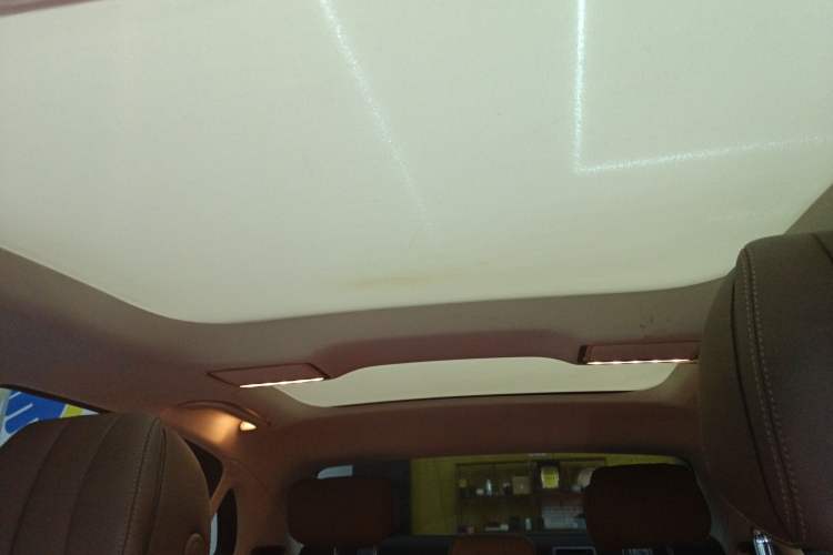 Used Mercedes-Benz E-Class 2020 E 300 L Sporty and Stylish Model
