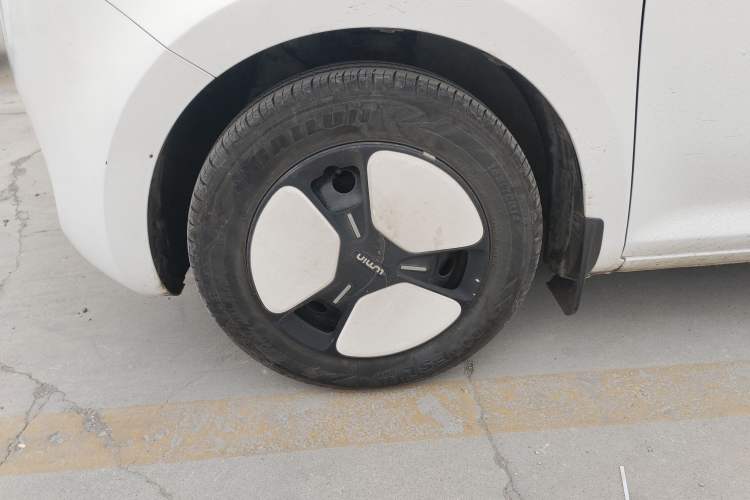 Used  Lumin 2024 205km Orange Wind Edition