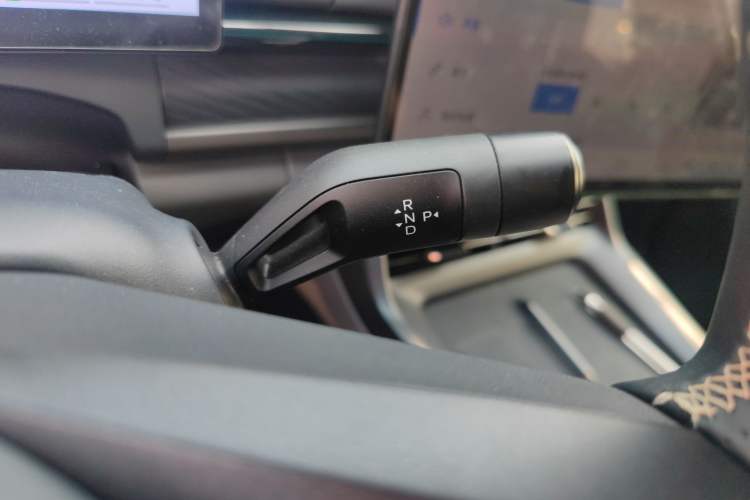 Used Lynk & Co 07 2024 EM-P 126 Long-Range Halo