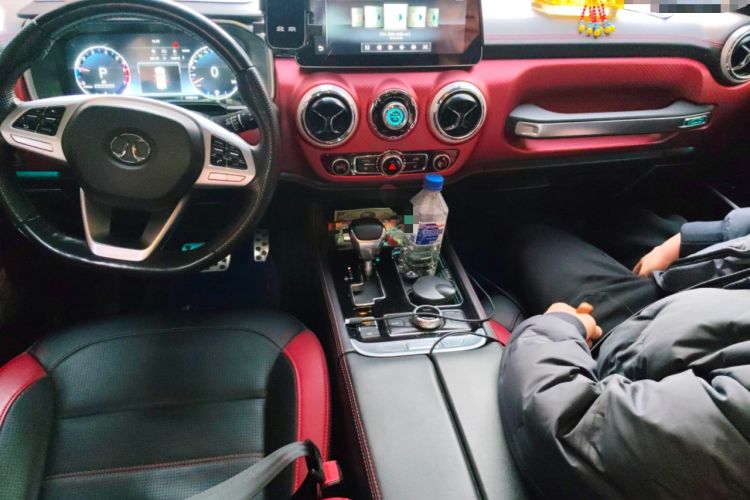 Used BAIC Off-Road BJ40 2019 2.3T Automatic Four-Wheel Drive Shengshi Huazhang Edition China VI Emission Standard
